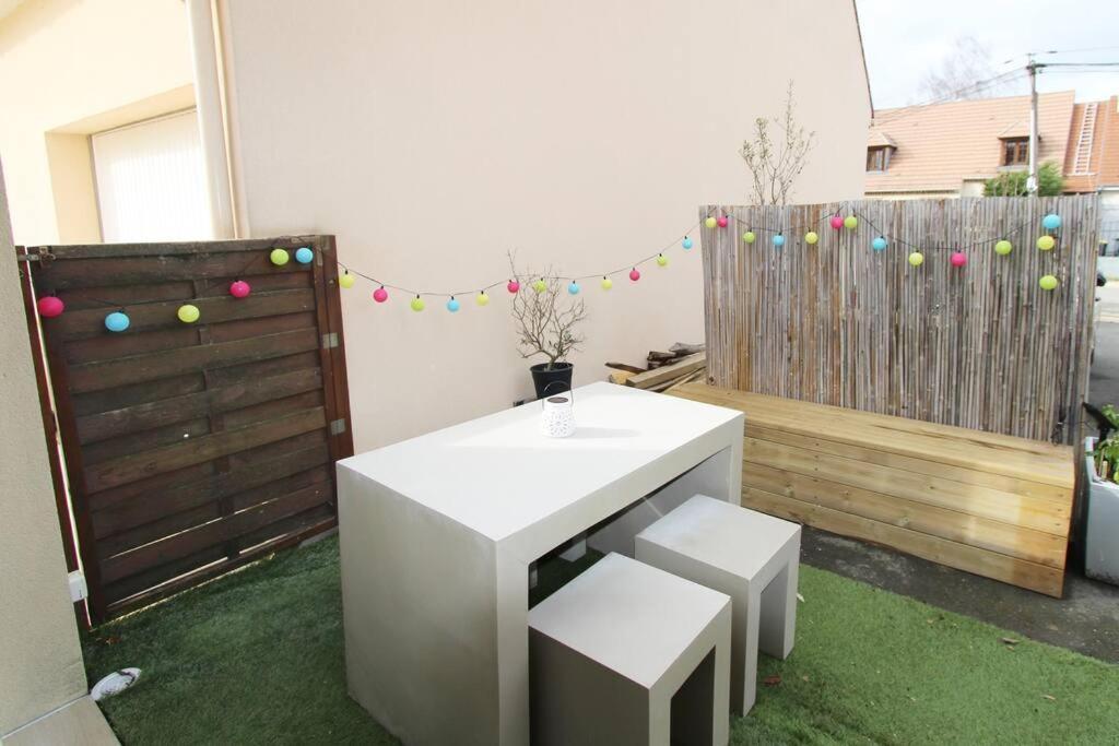 Cocon A La Campagne - Disney 20 Min - Paris 40 Min - 2 Terrasses Dammartin-sur-Tigeaux Buitenkant foto